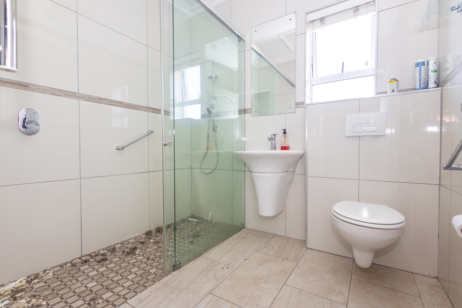 2 Bedroom Property for Sale in Burgundy Estate Western Cape